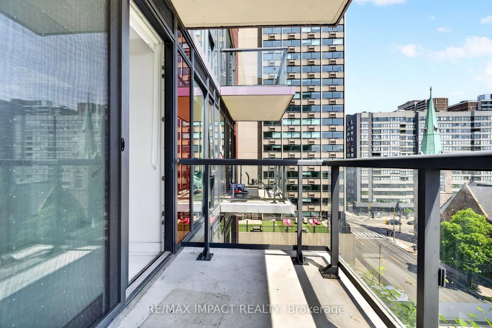 308 Jarvis Street, Unit 813 thumbnail 31