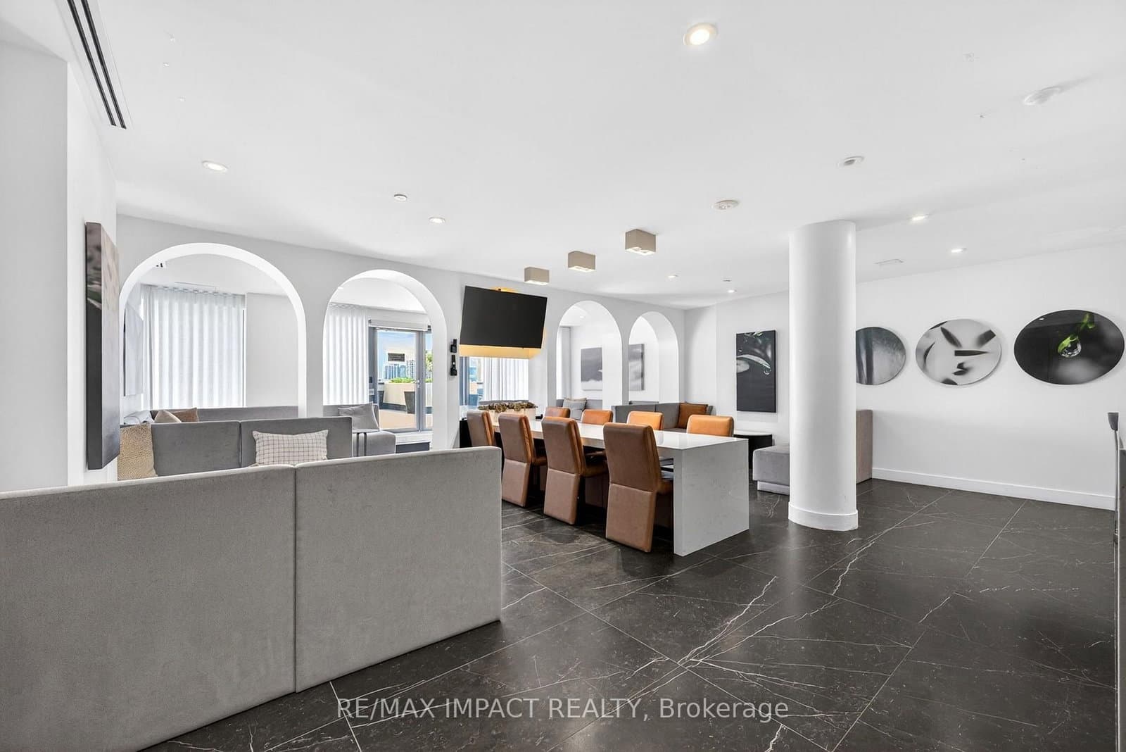 308 Jarvis Street, Unit 813 thumbnail 33