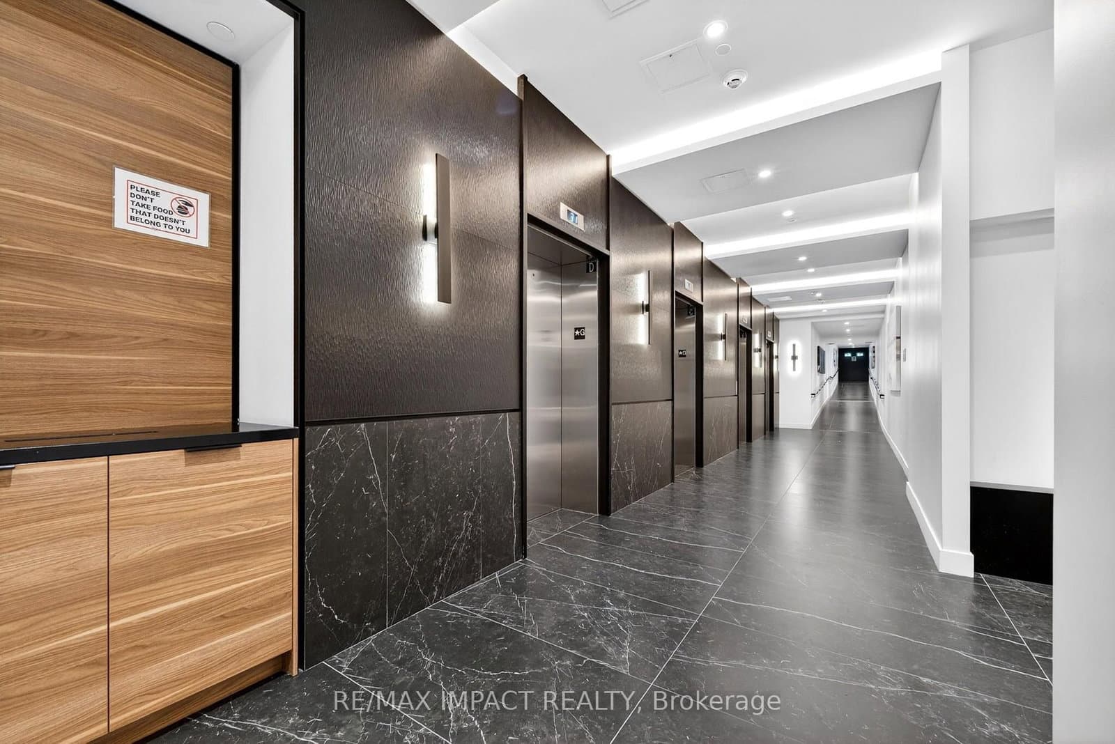 308 Jarvis Street, Unit 813 thumbnail 5