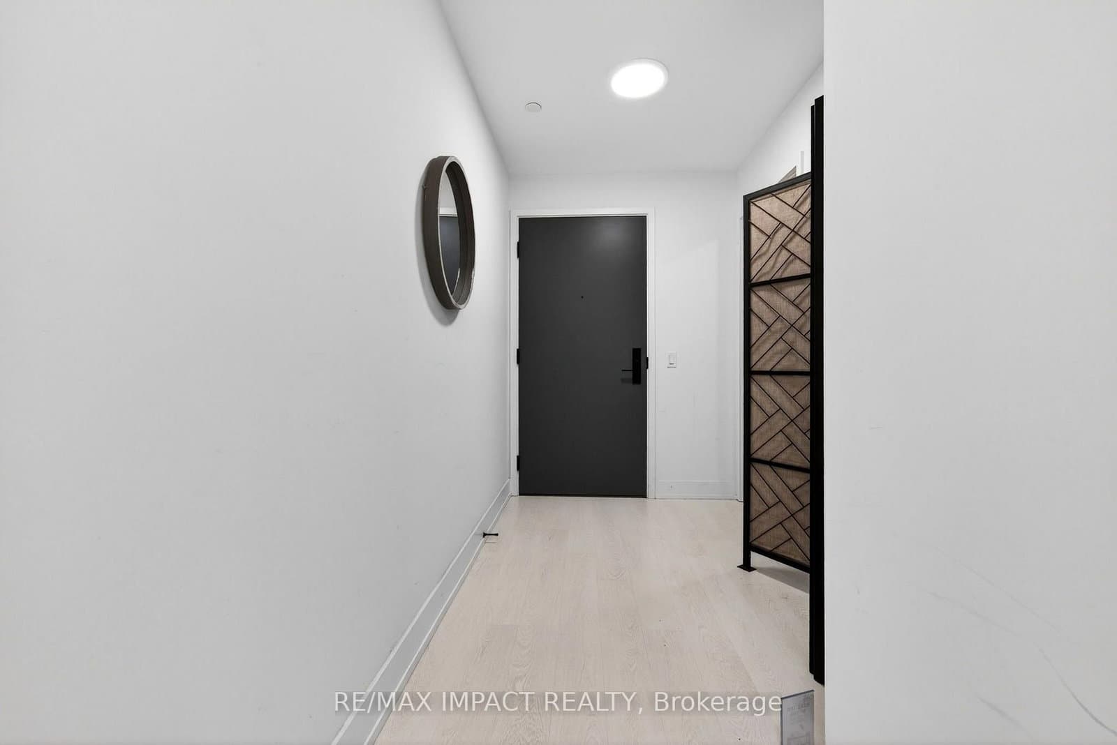 308 Jarvis Street, Unit 813 thumbnail 8
