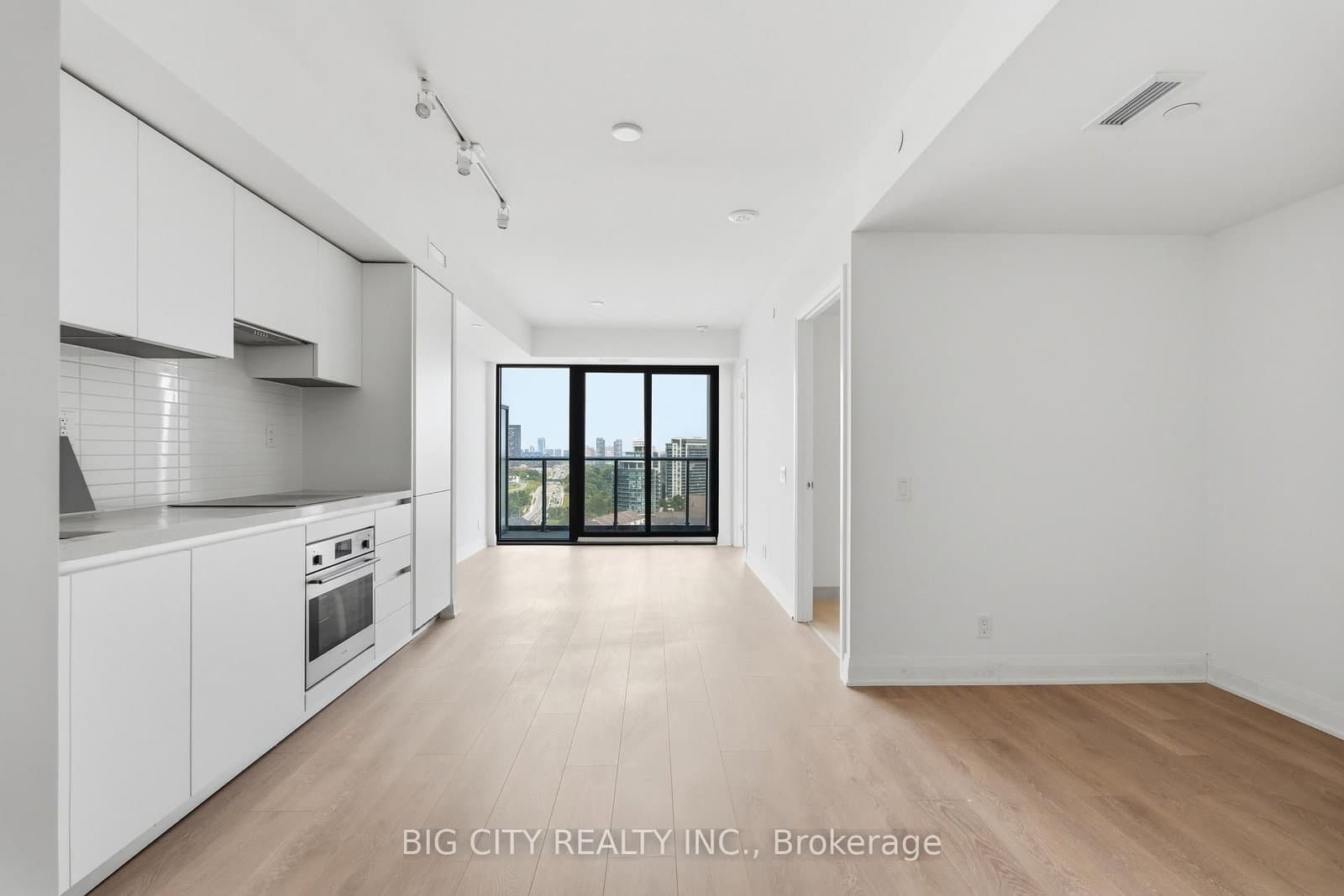 25 Frederick Todd Way, Unit 1609 thumbnail 5