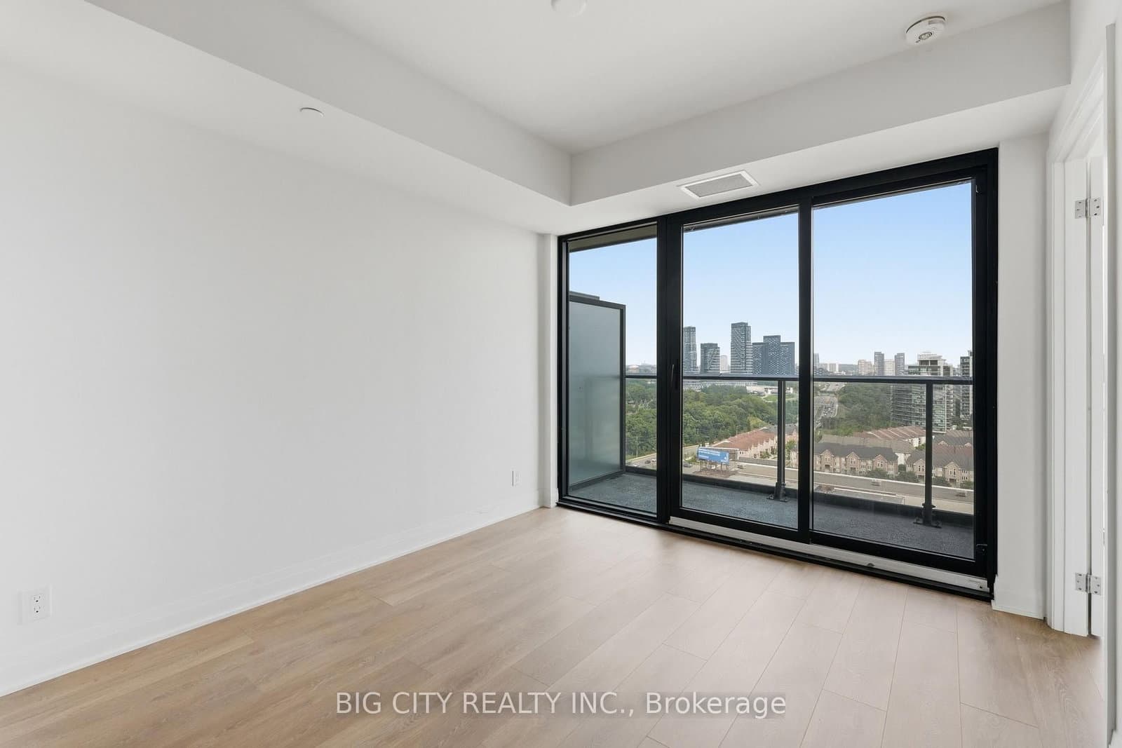 25 Frederick Todd Way, Unit 1609 thumbnail 9