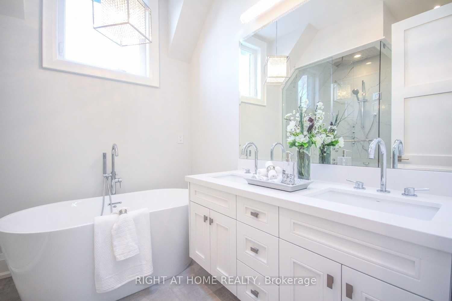 289 Connaught Avenue thumbnail 15