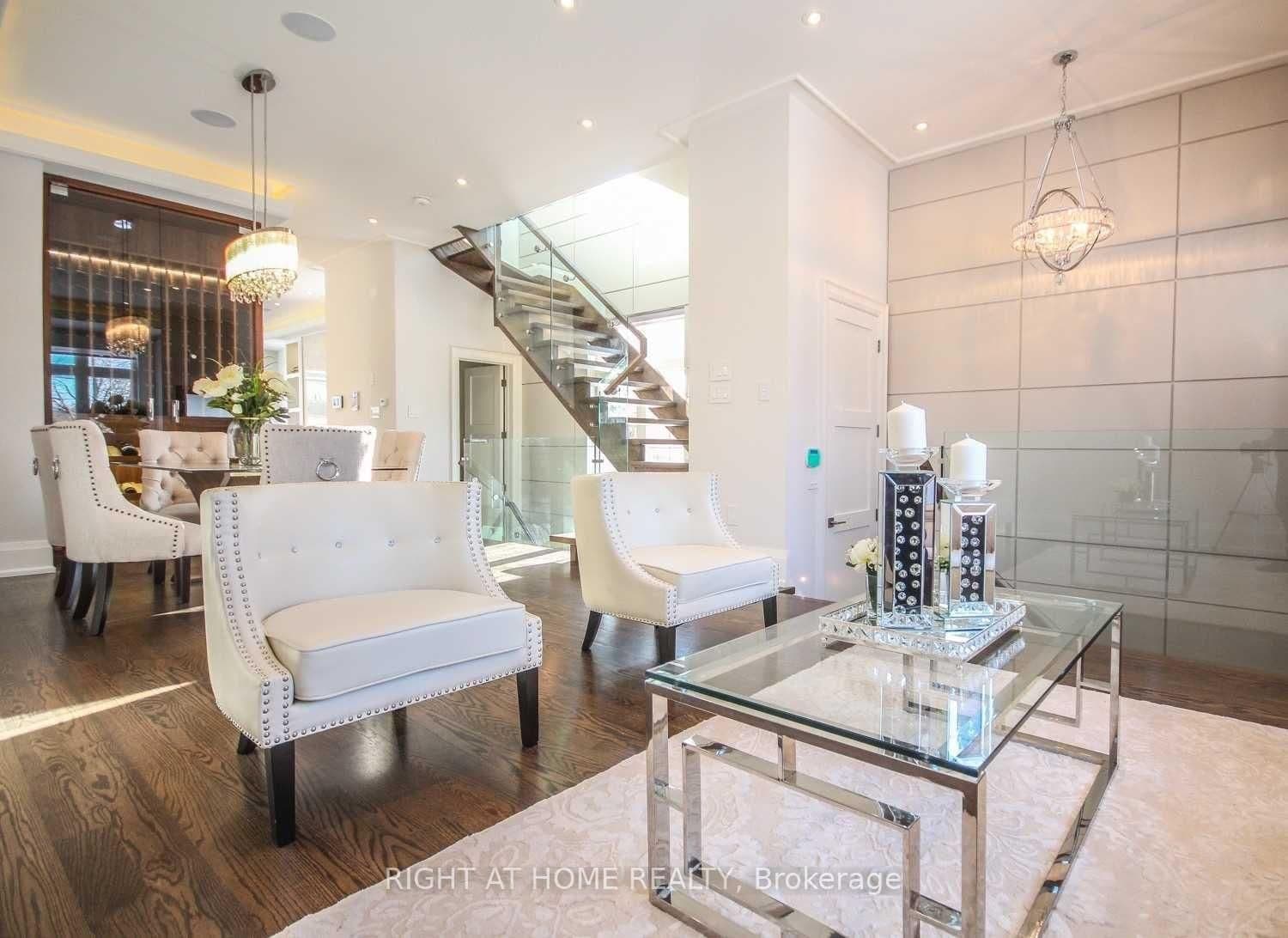 289 Connaught Avenue thumbnail 3