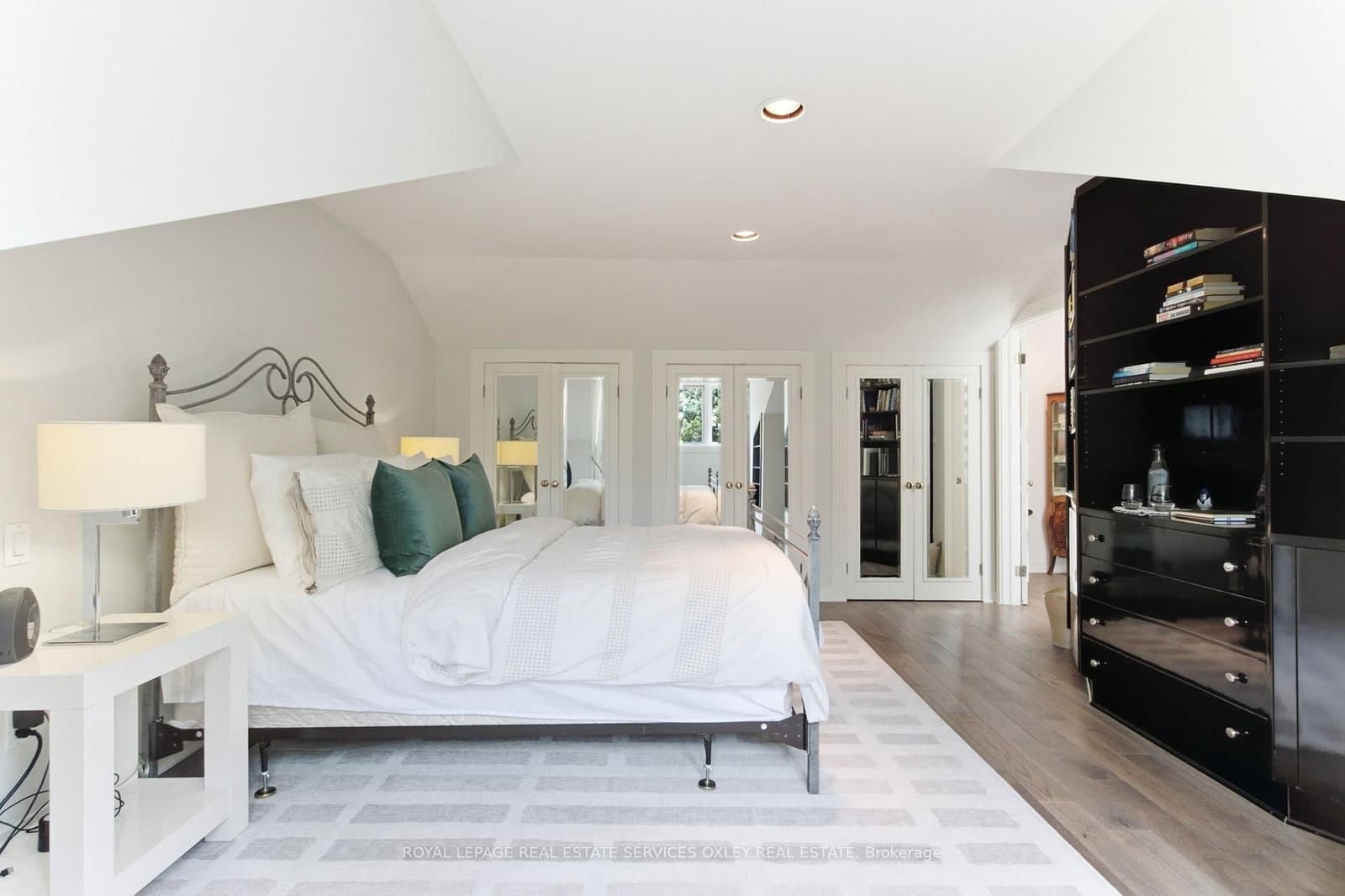 21 Astley Avenue thumbnail 26
