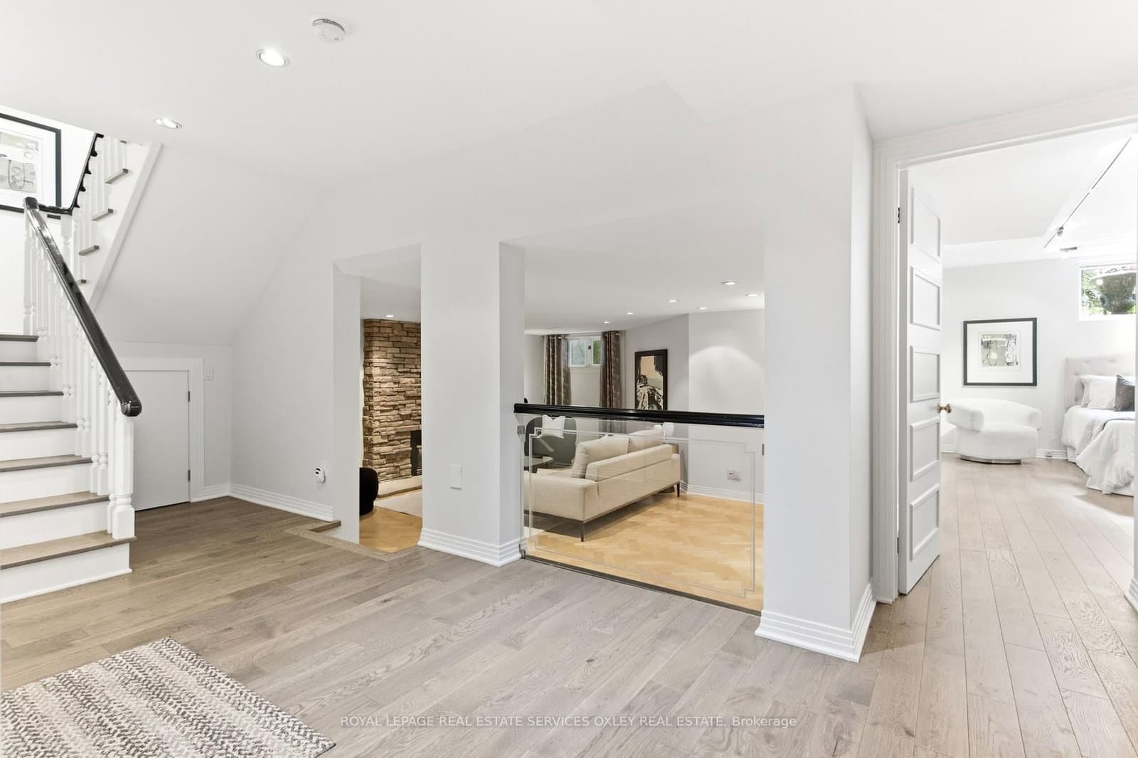 21 Astley Avenue thumbnail 31