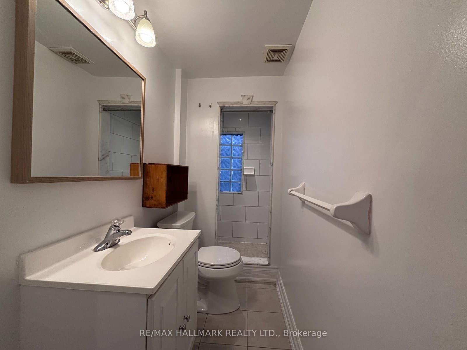 27 Delaware Avenue, Unit Loft thumbnail 10