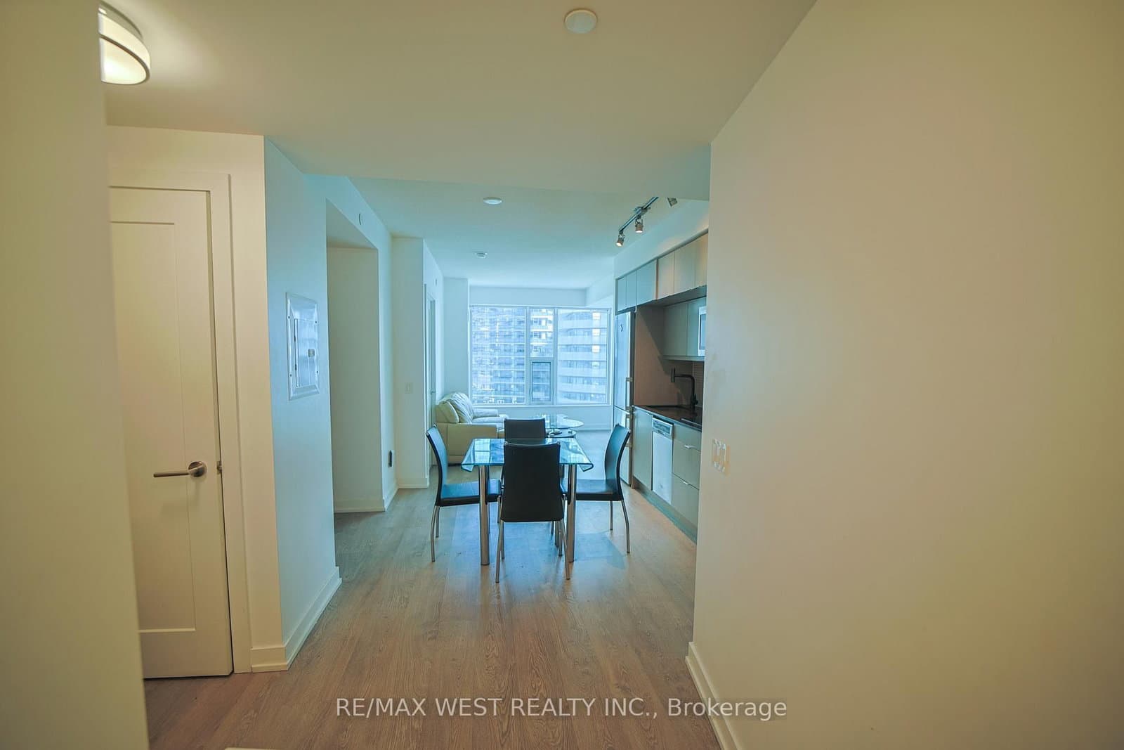 10 YORK Street, Unit 1101 thumbnail 3