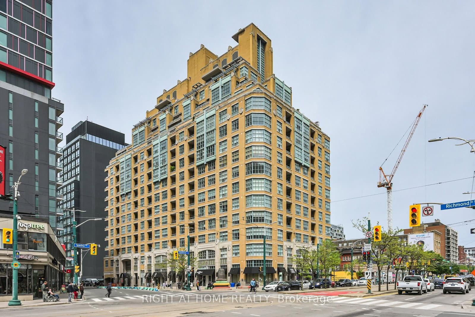 438 Richmond Street W, Unit 621 - Image 1
