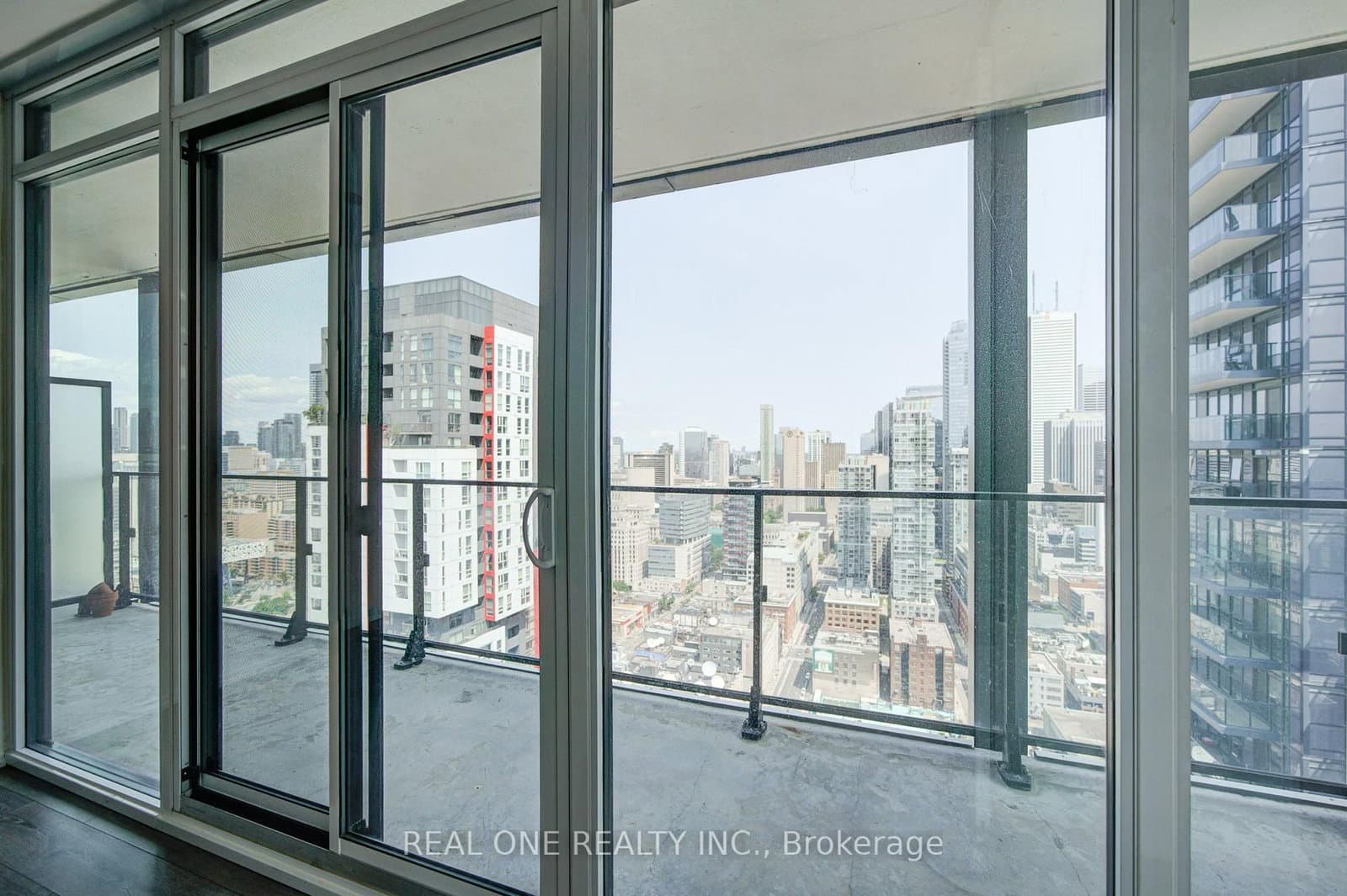 125 Peter Street, Unit 3409 thumbnail 12