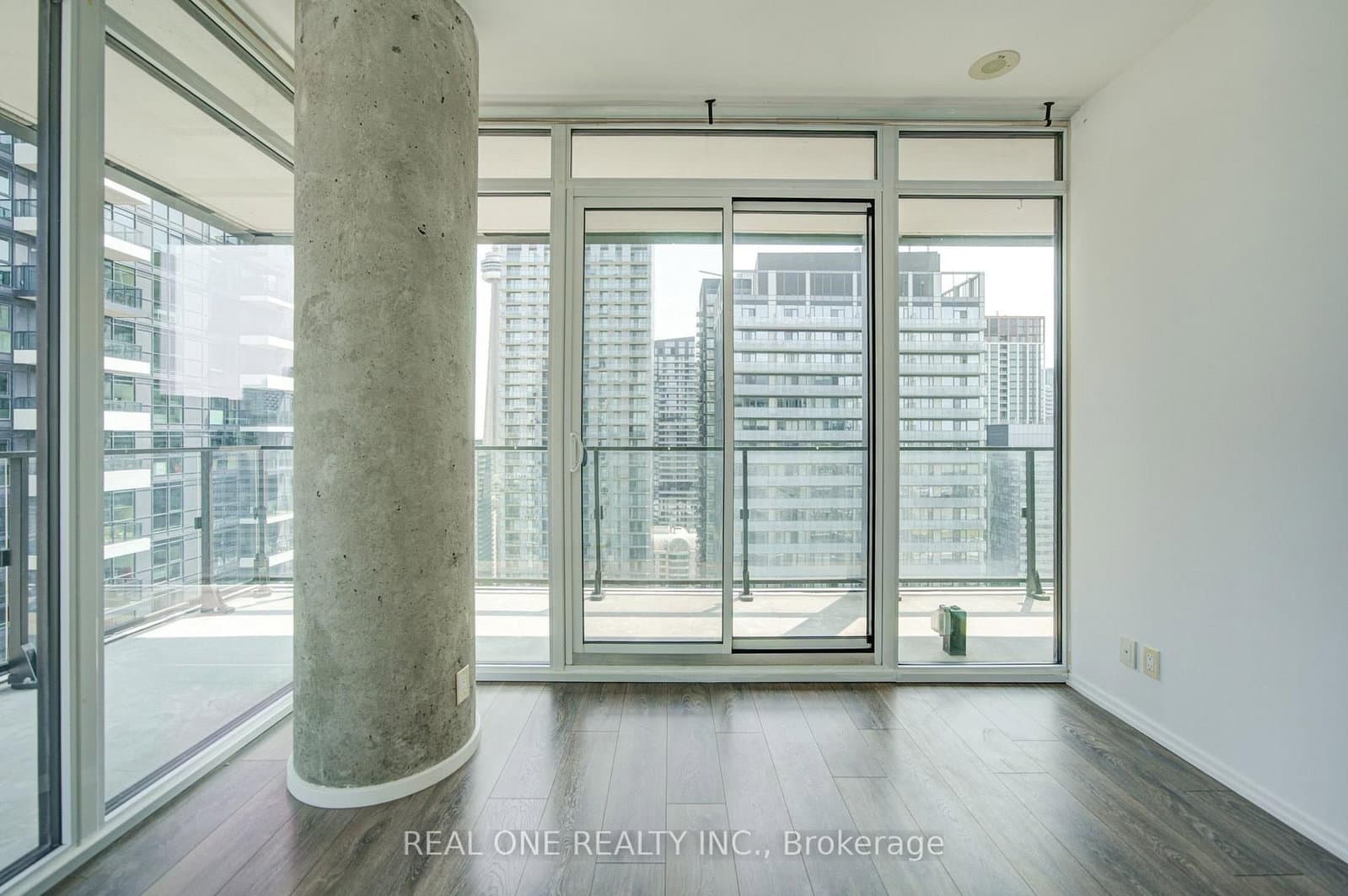125 Peter Street, Unit 3409 thumbnail 17