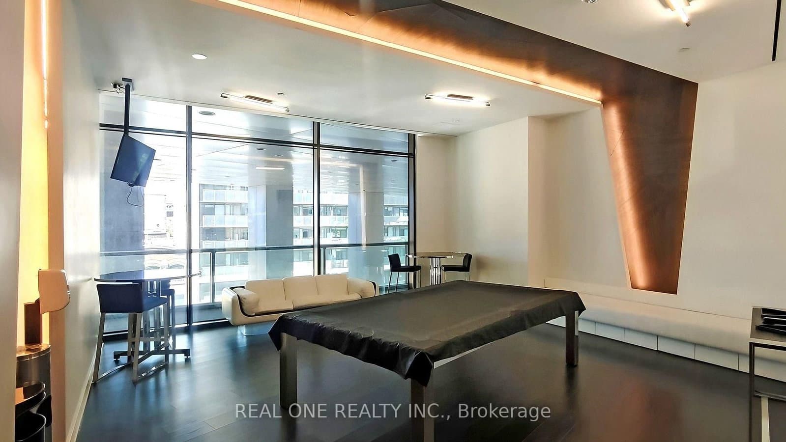 125 Peter Street, Unit 3409 thumbnail 27