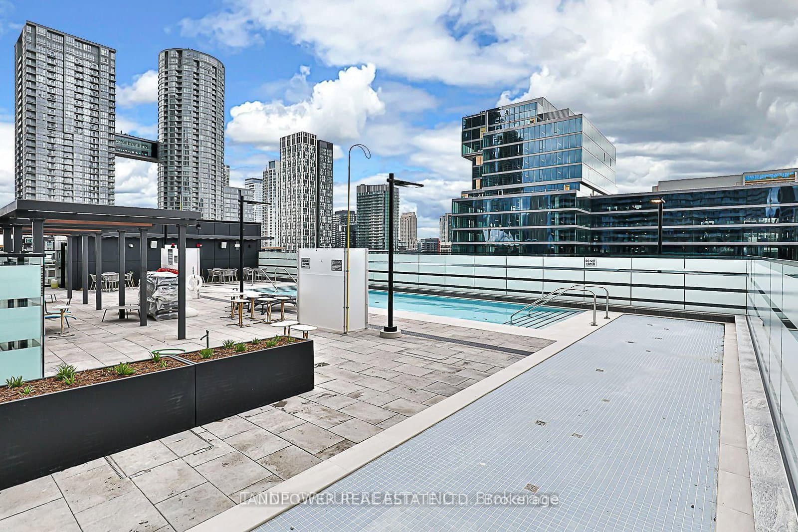 480 Front Street W, Unit 1203 thumbnail 22