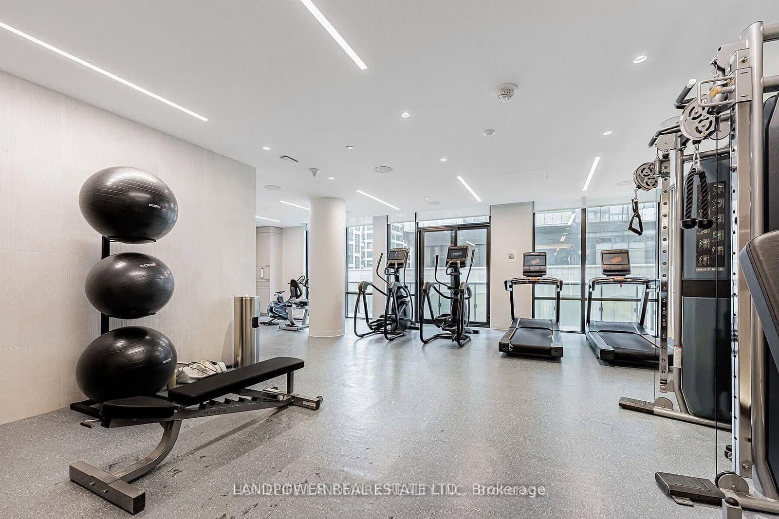 480 Front Street W, Unit 1203 thumbnail 24
