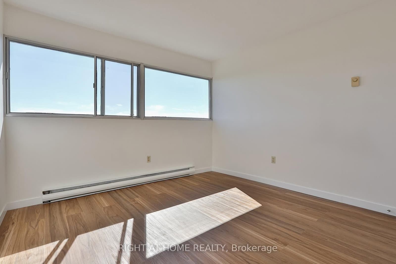 35 Sunny Glenway, Unit 302 thumbnail 18