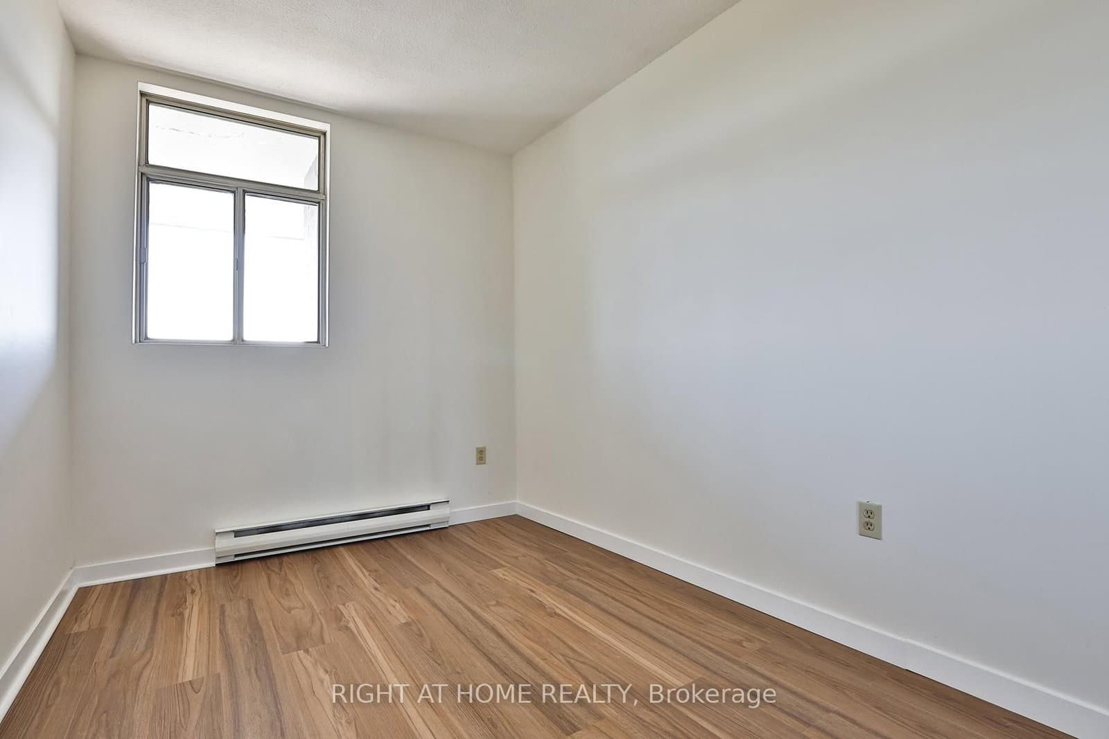 35 Sunny Glenway, Unit 302 thumbnail 20