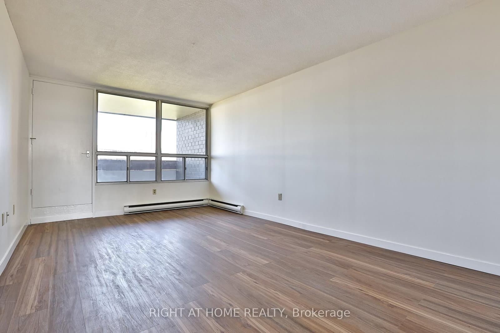 35 Sunny Glenway, Unit 302 thumbnail 8