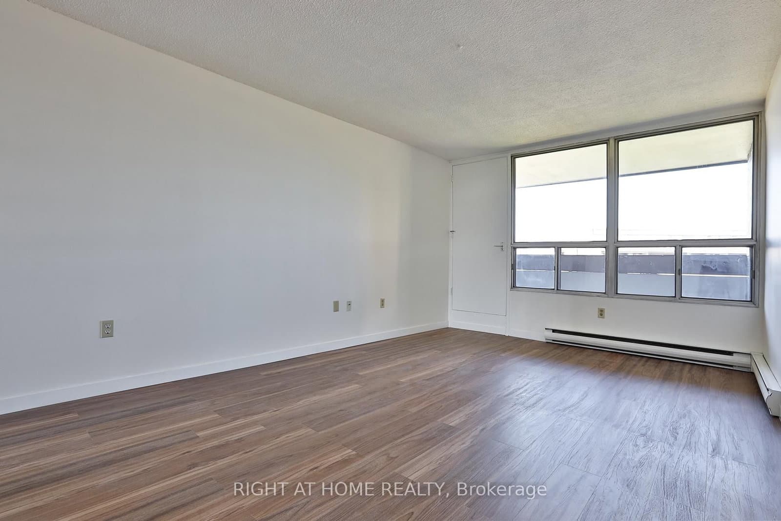 35 Sunny Glenway, Unit 302 thumbnail 9