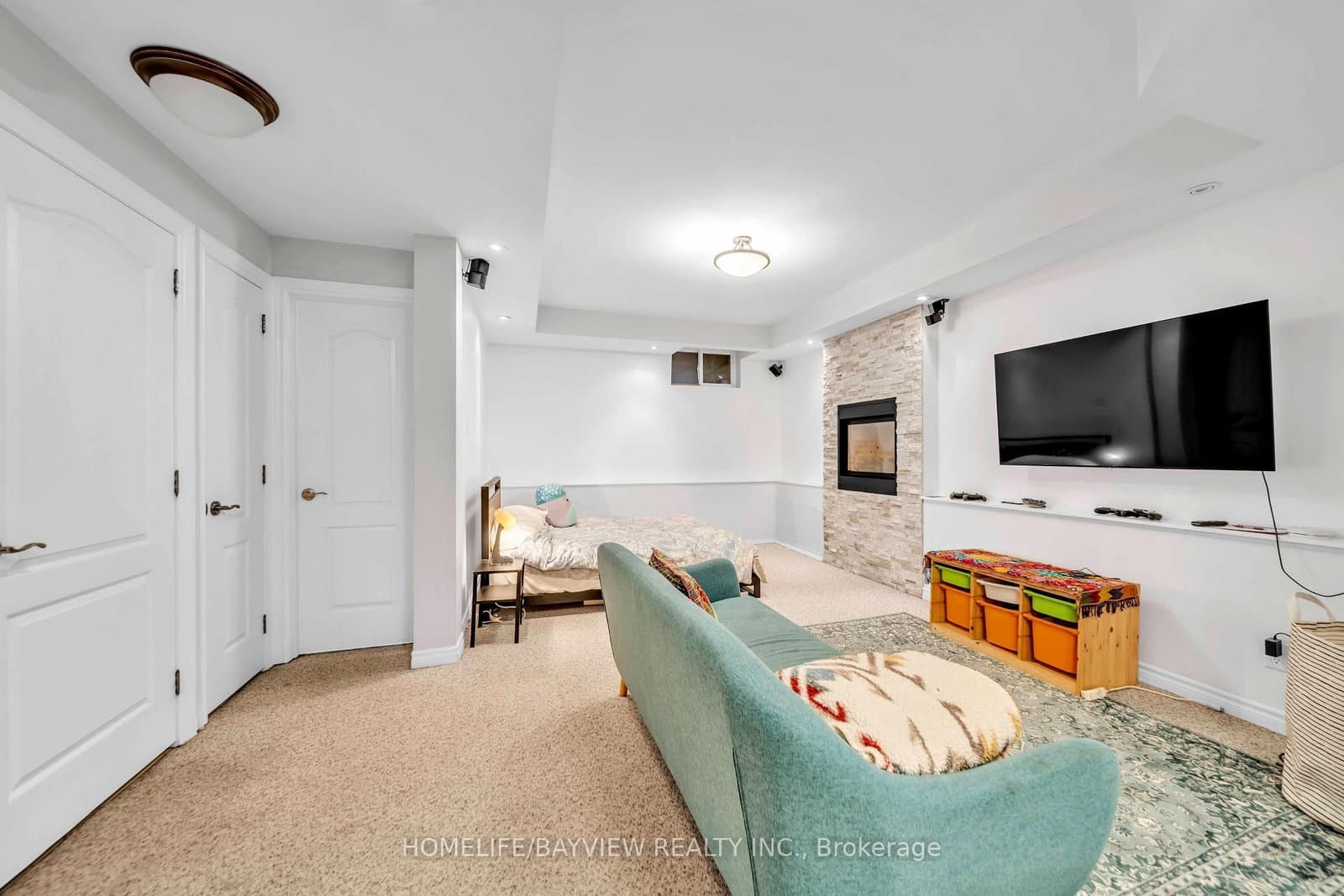 131 Heddington Avenue thumbnail 17