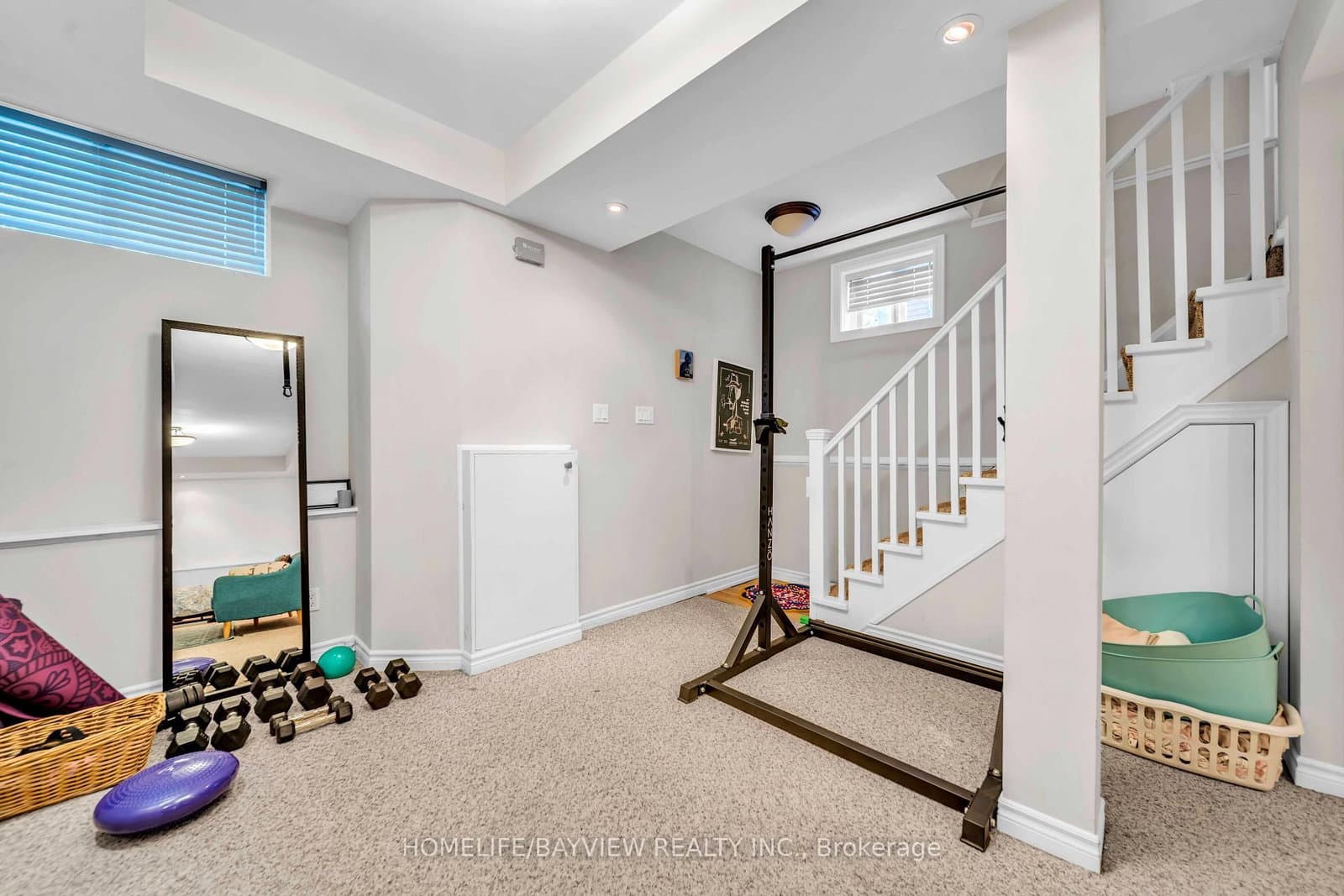 131 Heddington Avenue thumbnail 21