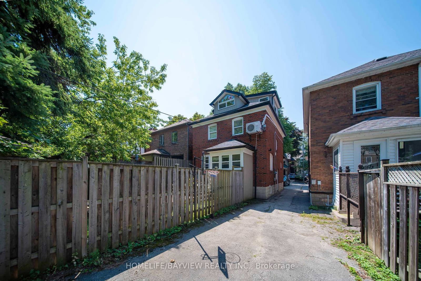 131 Heddington Avenue thumbnail 31