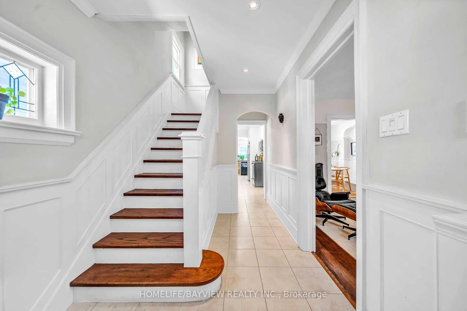 131 Heddington Avenue thumbnail 4