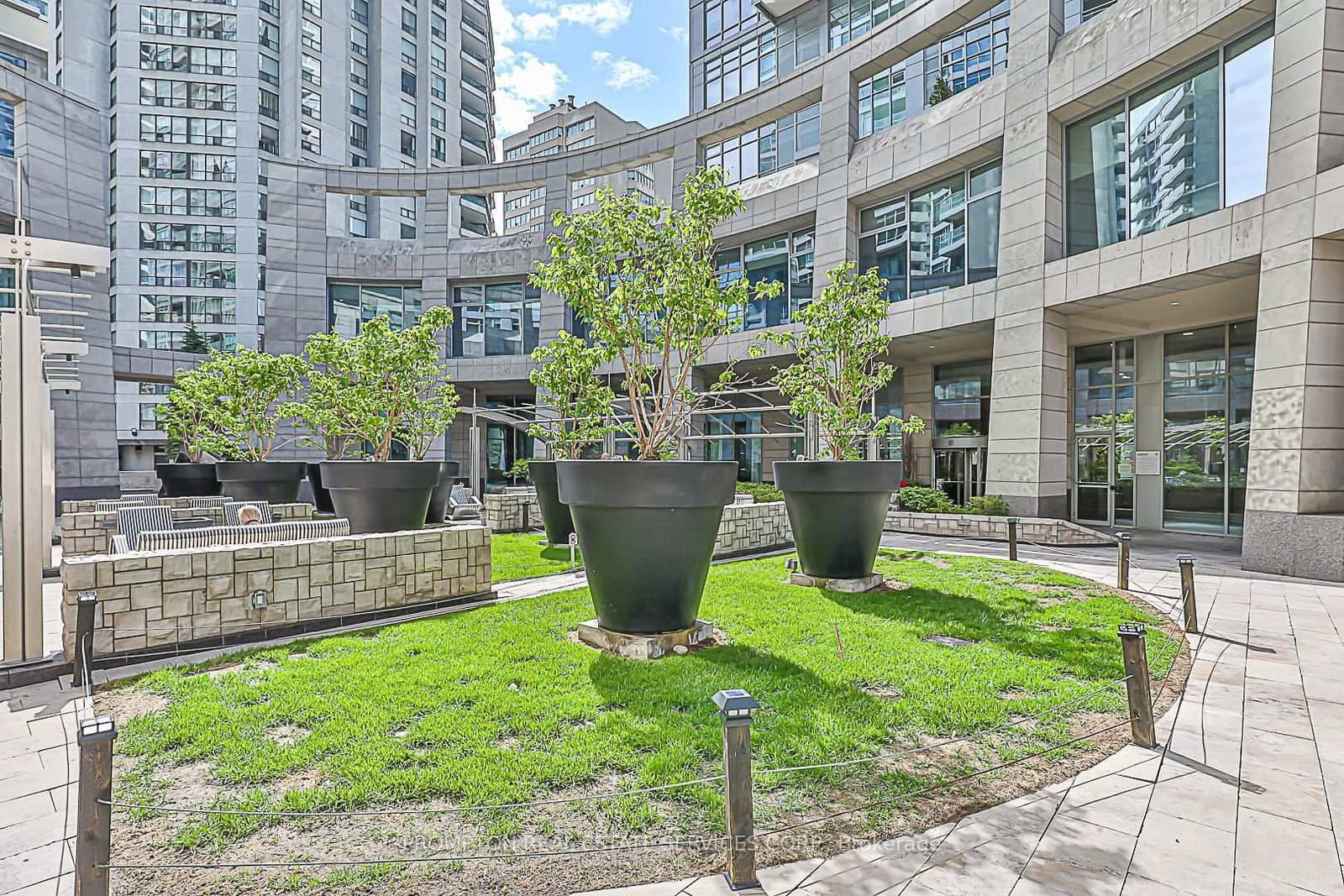 2191 YONGE Street, Unit 2905 thumbnail 3