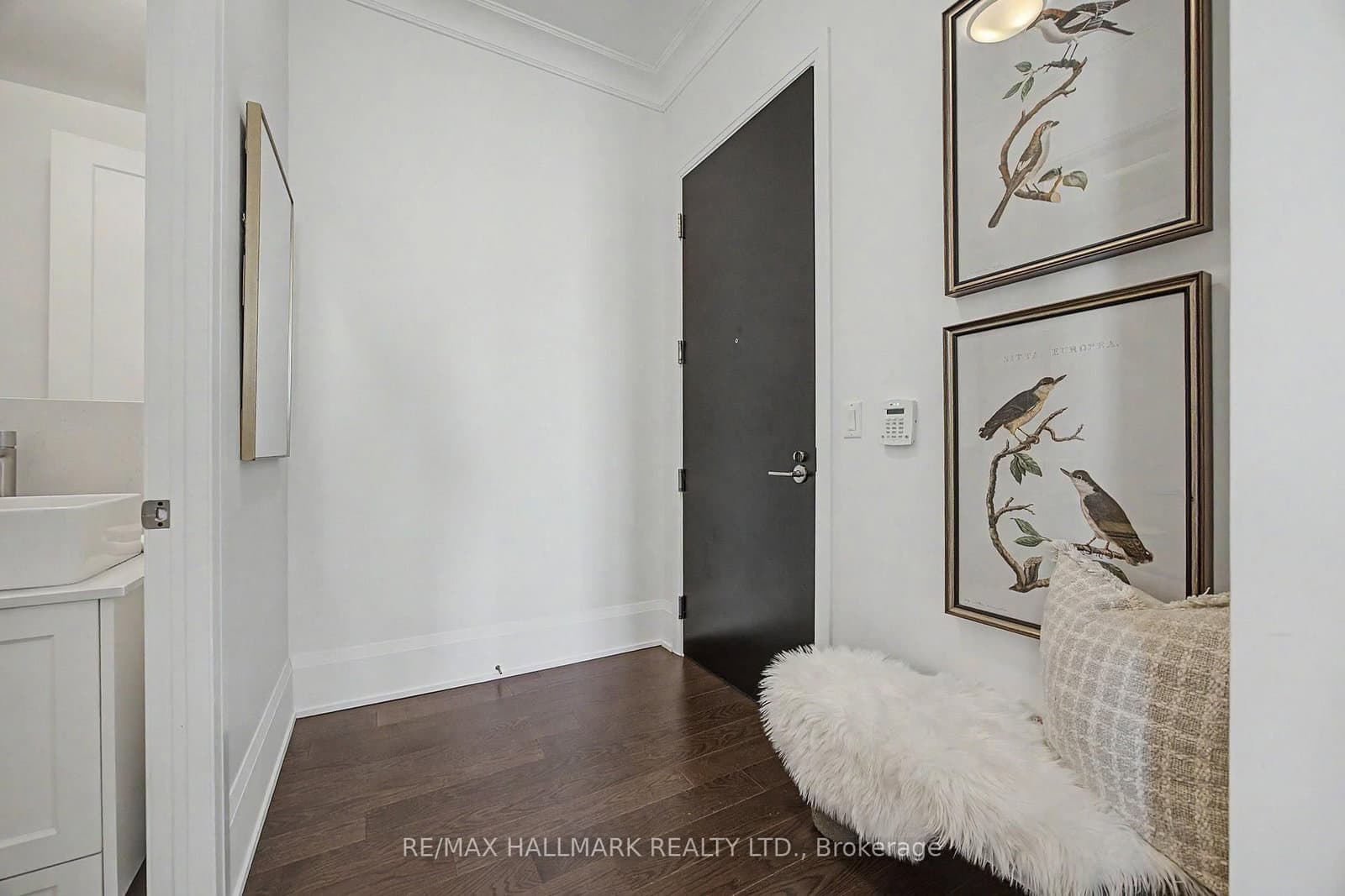 101 Erskine Avenue, Unit PH15 thumbnail 7