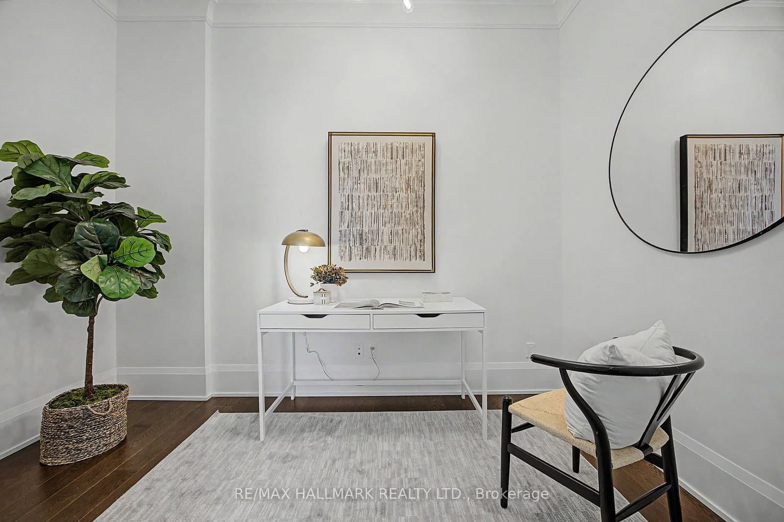 101 Erskine Avenue, Unit PH15 thumbnail 9