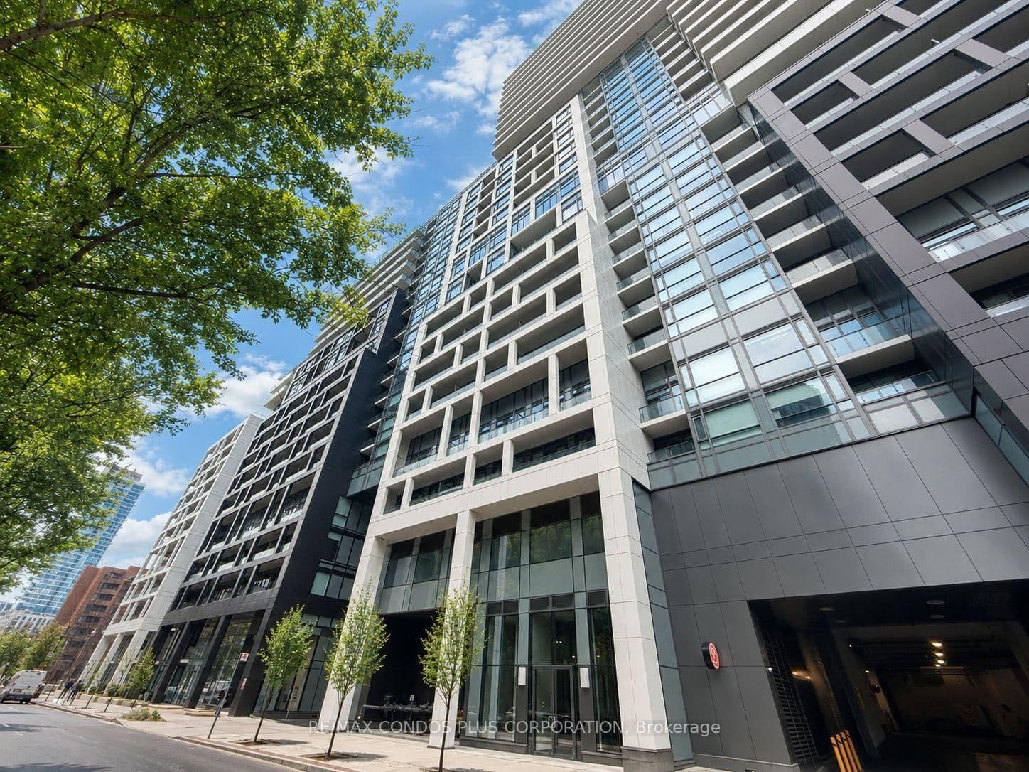 #1113 - 60 Princess Street