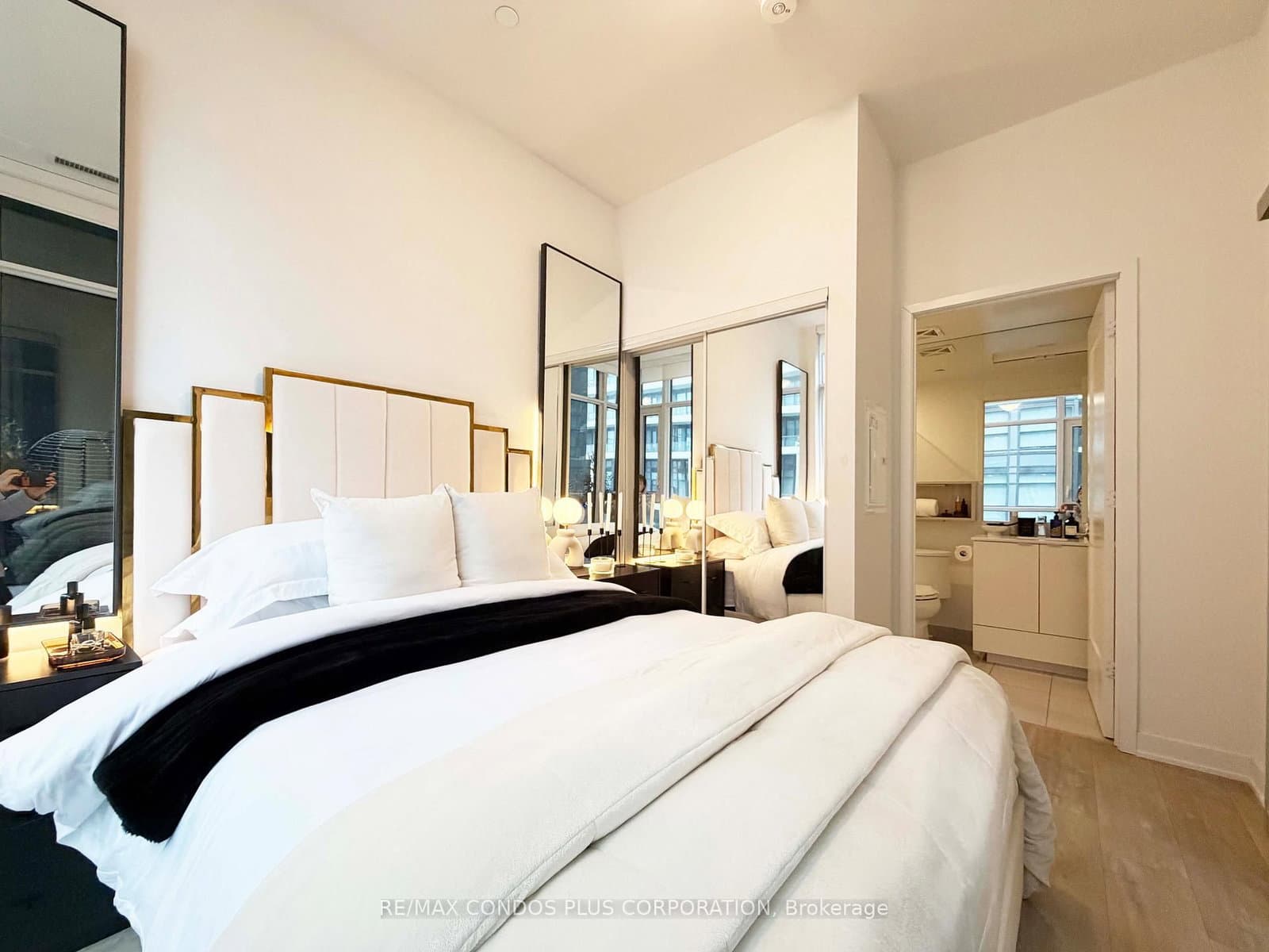 60 Princess Street, Unit 1113 thumbnail 10