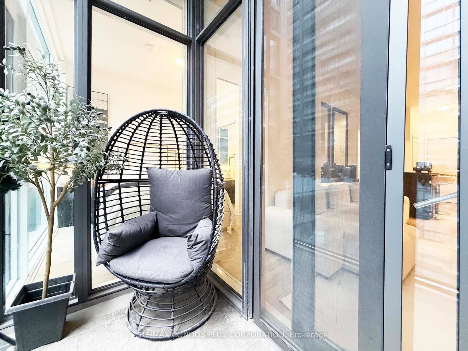 60 Princess Street, Unit 1113 thumbnail 15