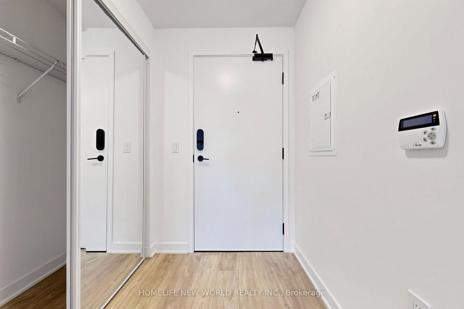135 Lower Sherbourne Street, Unit 1839 thumbnail 2