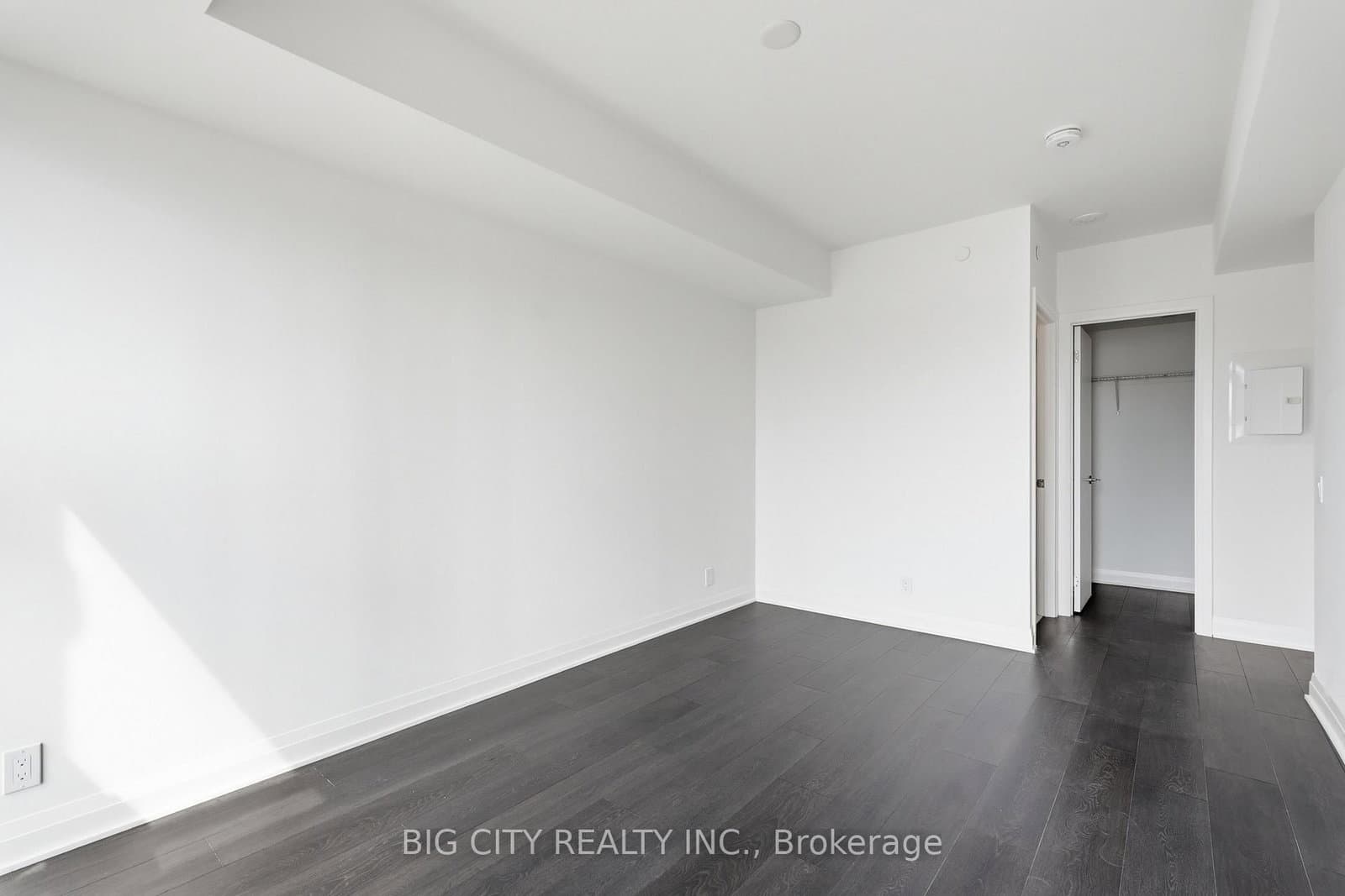 25 Frederick Todd Way, Unit 602 thumbnail 12