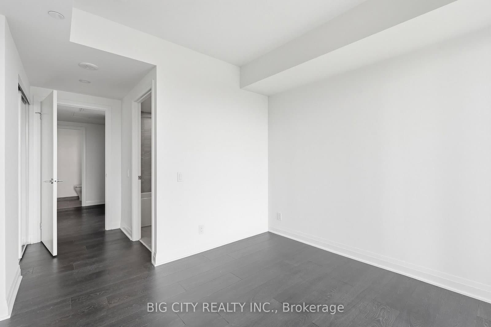 25 Frederick Todd Way, Unit 602 thumbnail 16