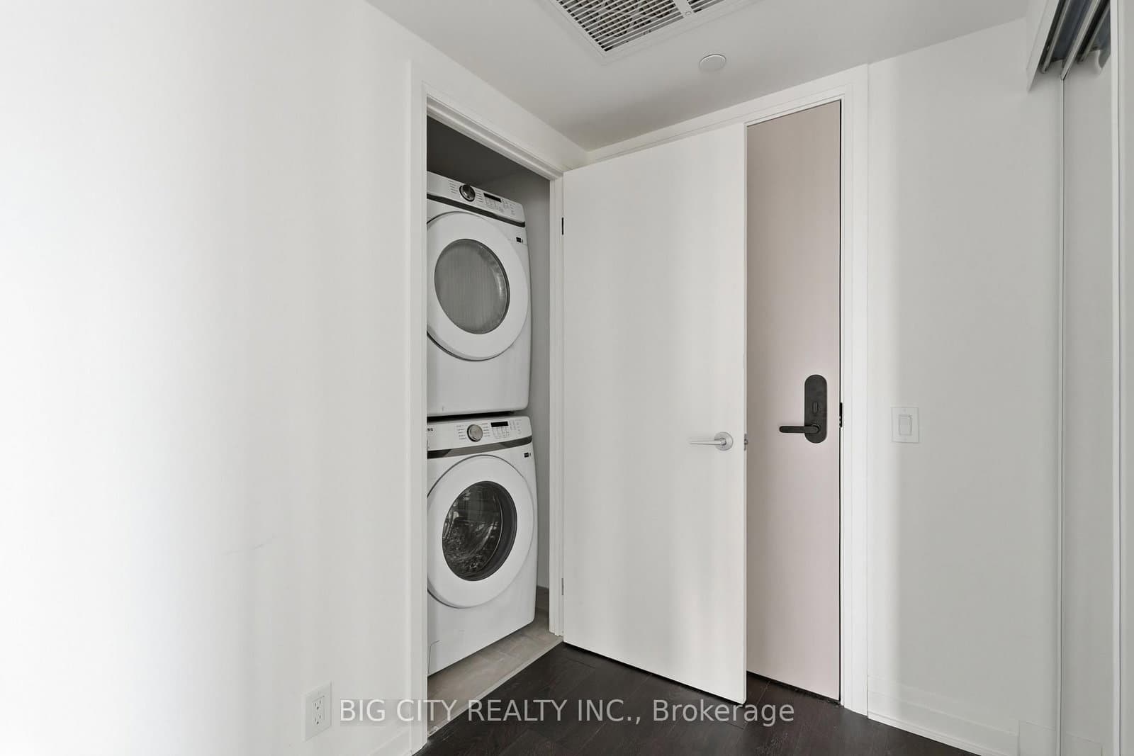 25 Frederick Todd Way, Unit 602 thumbnail 20