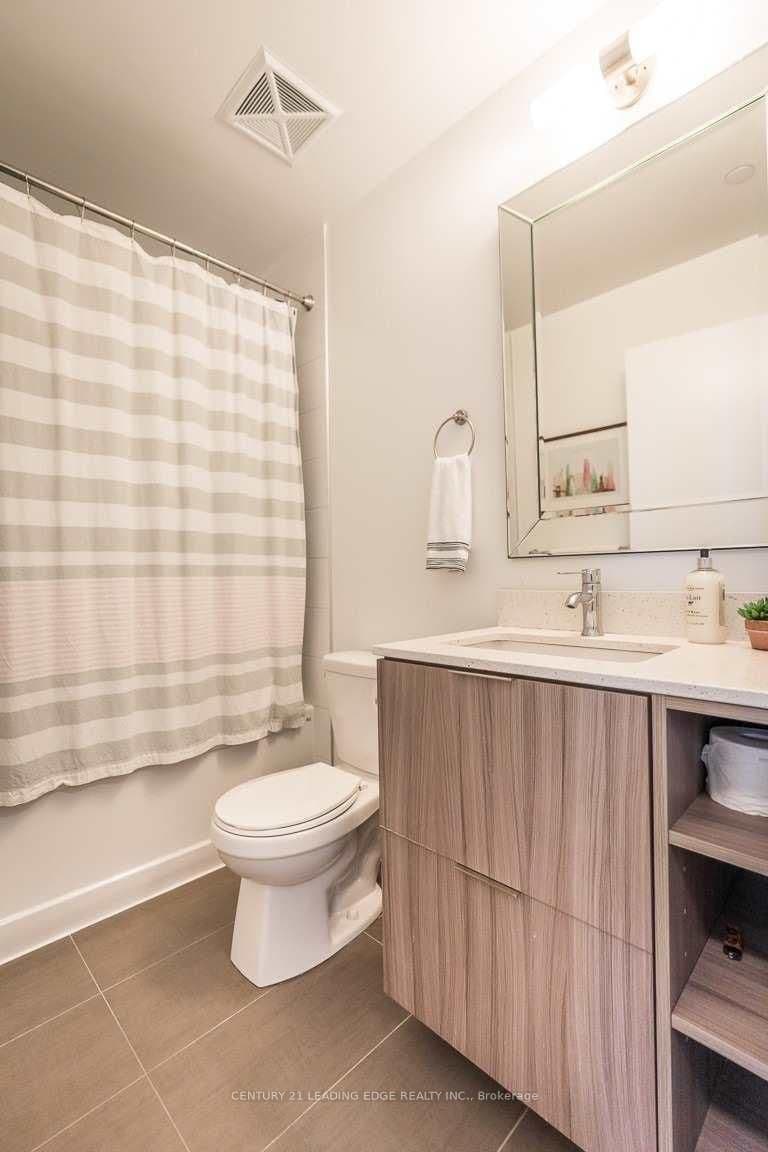 50 Forest Manor Road, Unit 204 thumbnail 9