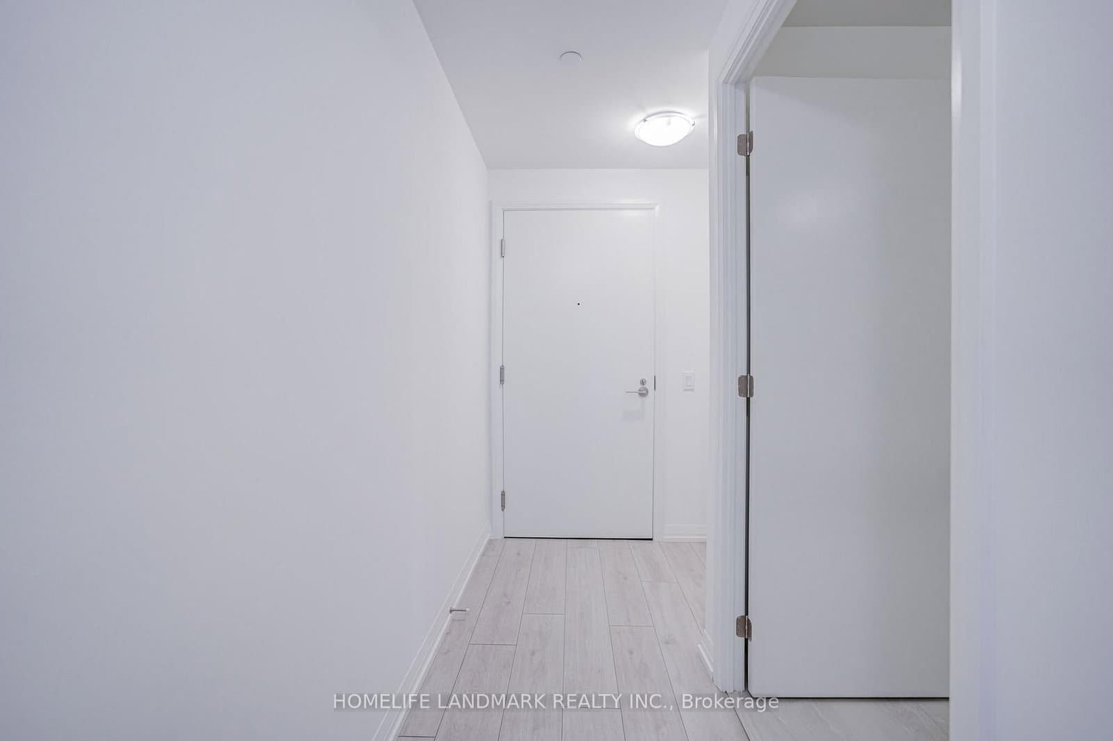 400 King Street W, Unit 1928 thumbnail 11