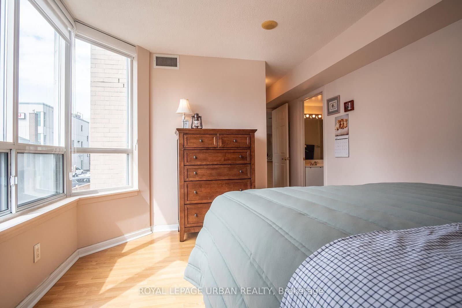 5940 Yonge Street, Unit 201 thumbnail 11