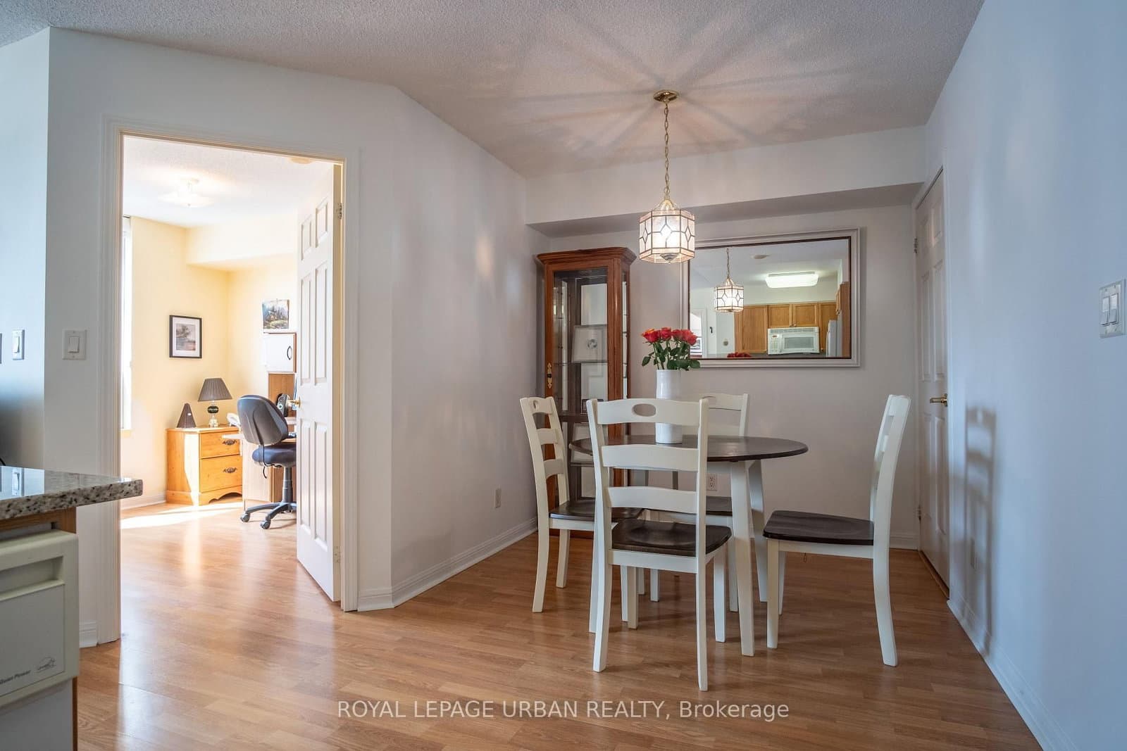 5940 Yonge Street, Unit 201 thumbnail 15