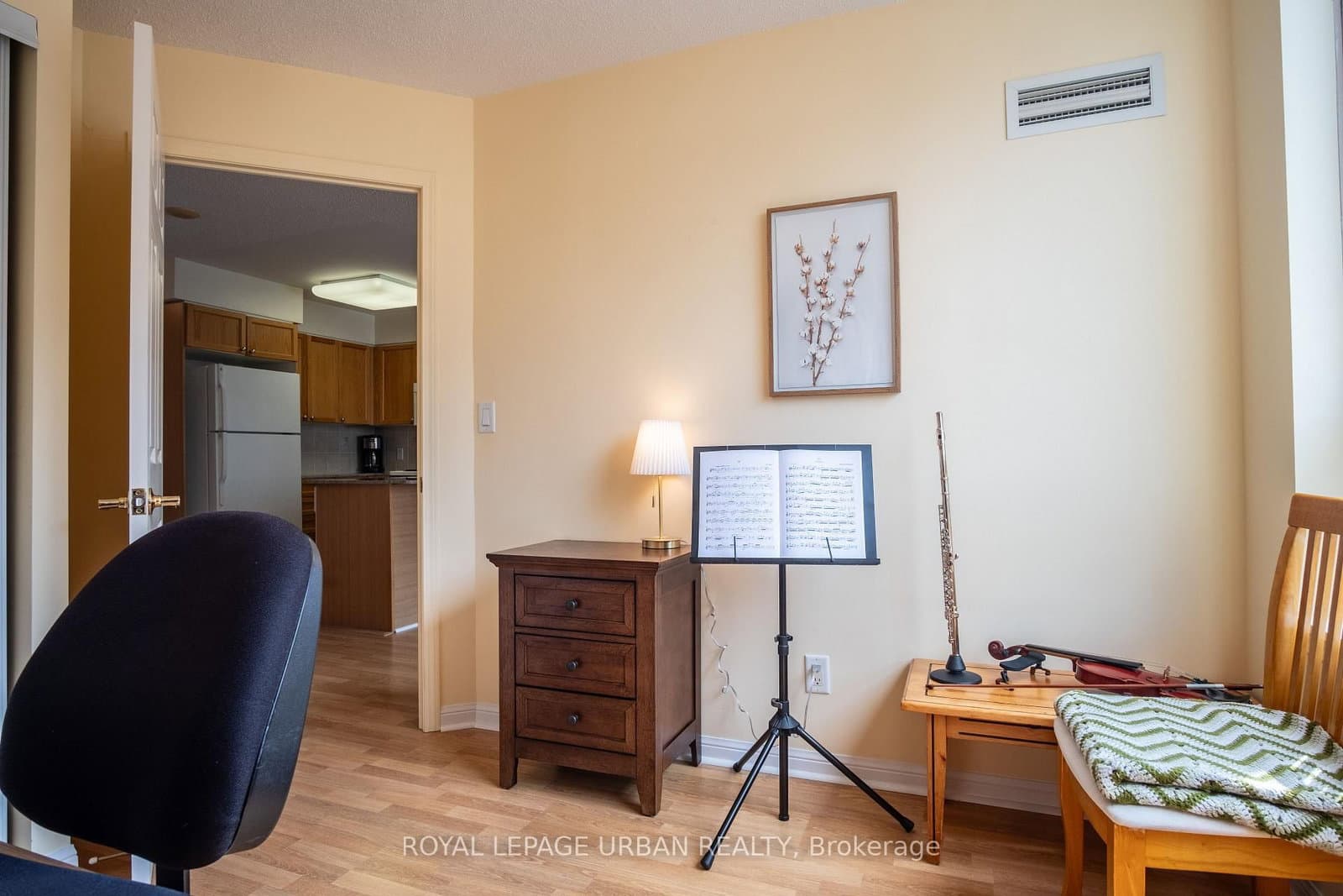 5940 Yonge Street, Unit 201 thumbnail 17