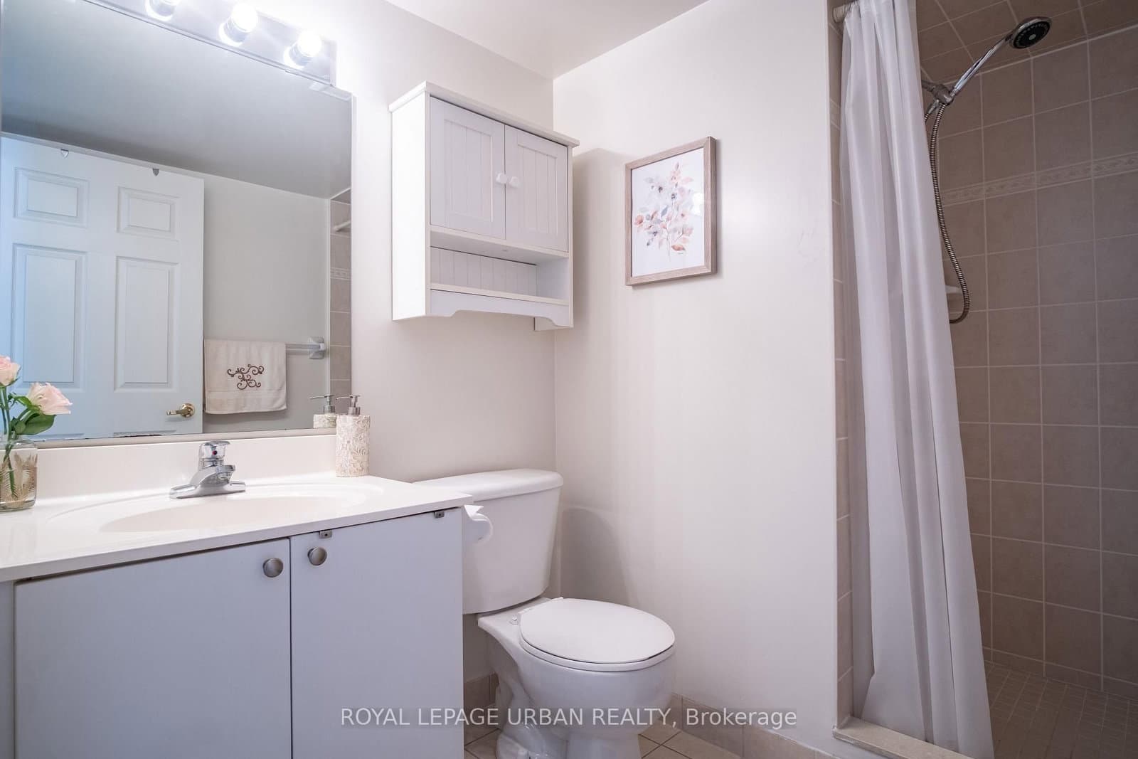 5940 Yonge Street, Unit 201 thumbnail 20