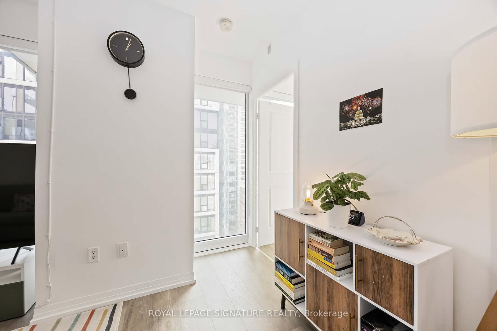 251 Jarvis Street, Unit 1725 thumbnail 23