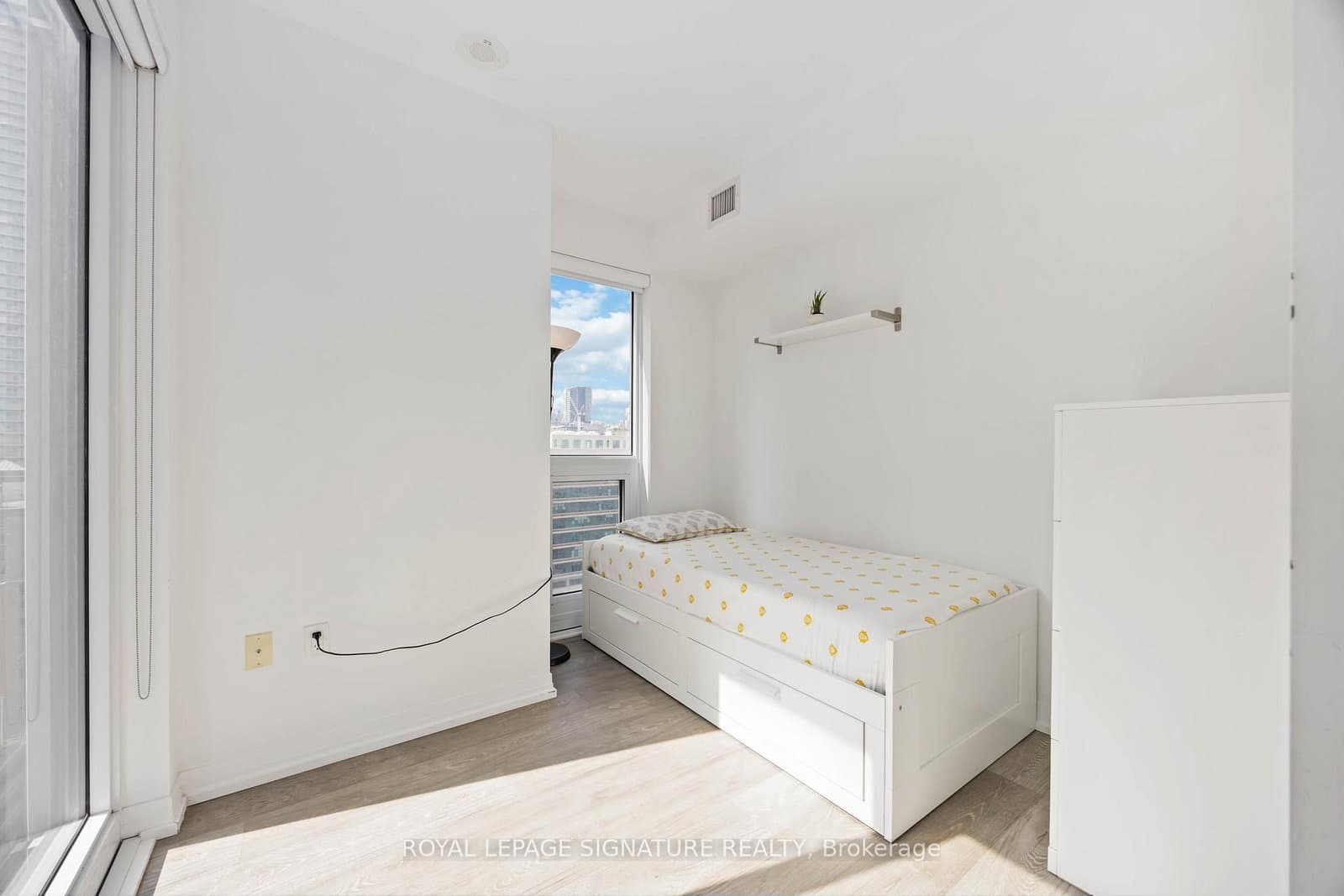 251 Jarvis Street, Unit 1725 thumbnail 25