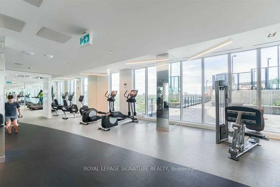 251 Jarvis Street, Unit 1725 thumbnail 36