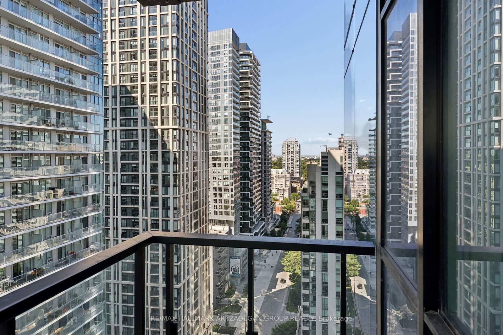 110 Broadway Avenue, Unit 2102 thumbnail 35