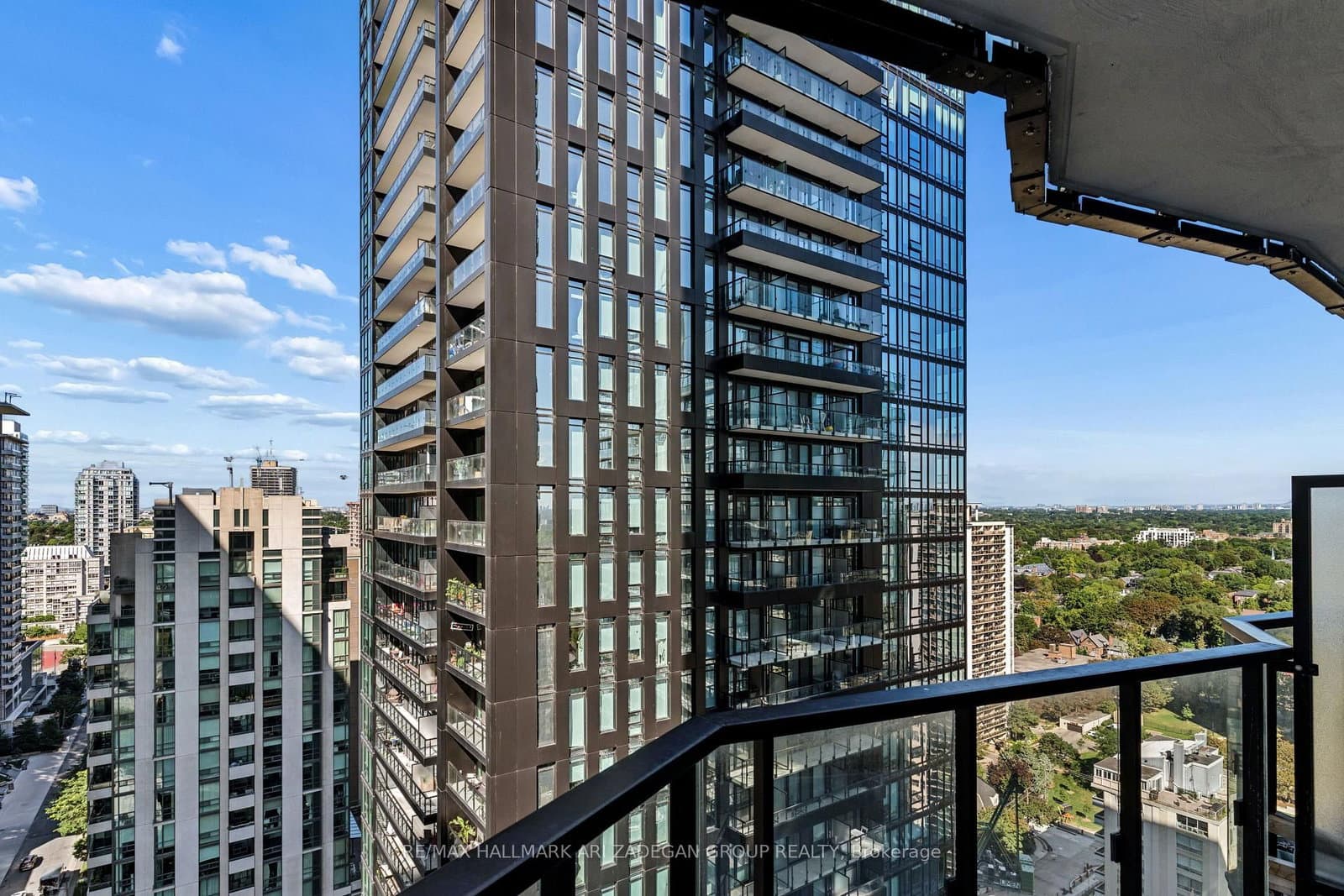 110 Broadway Avenue, Unit 2102 thumbnail 39
