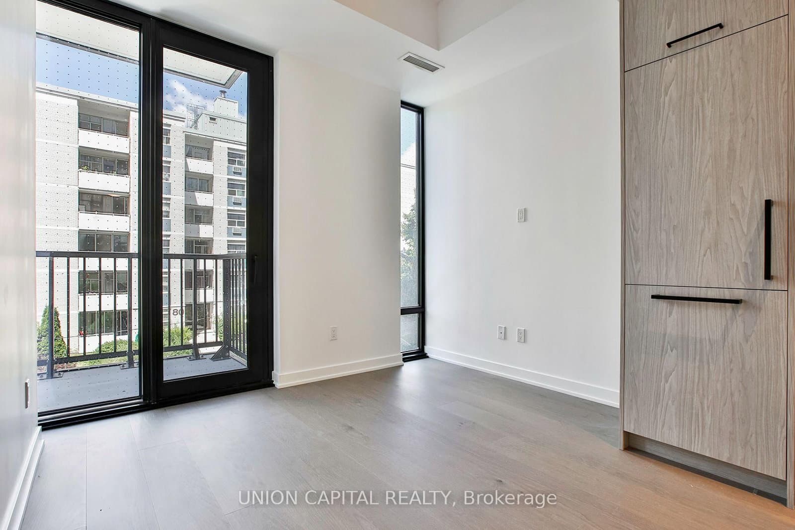 91 Montclair Avenue, Unit 308 thumbnail 10