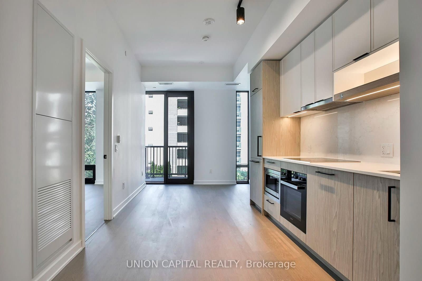 91 Montclair Avenue, Unit 308 thumbnail 5