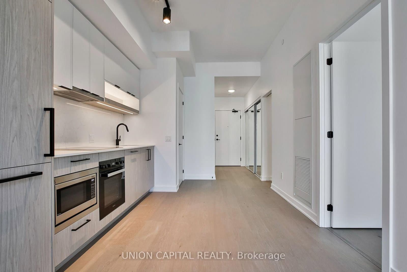91 Montclair Avenue, Unit 308 thumbnail 7